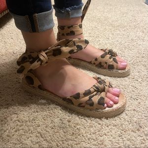 Old Navy Cheetah Platform Tie Sandals